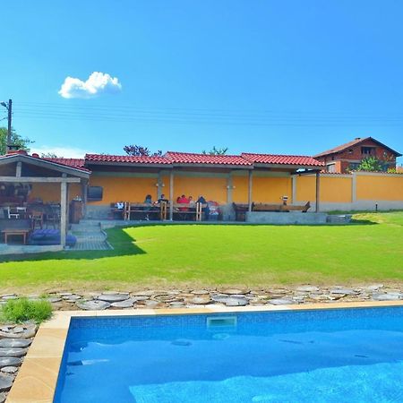 Villa Aya Smochevo Exterior photo